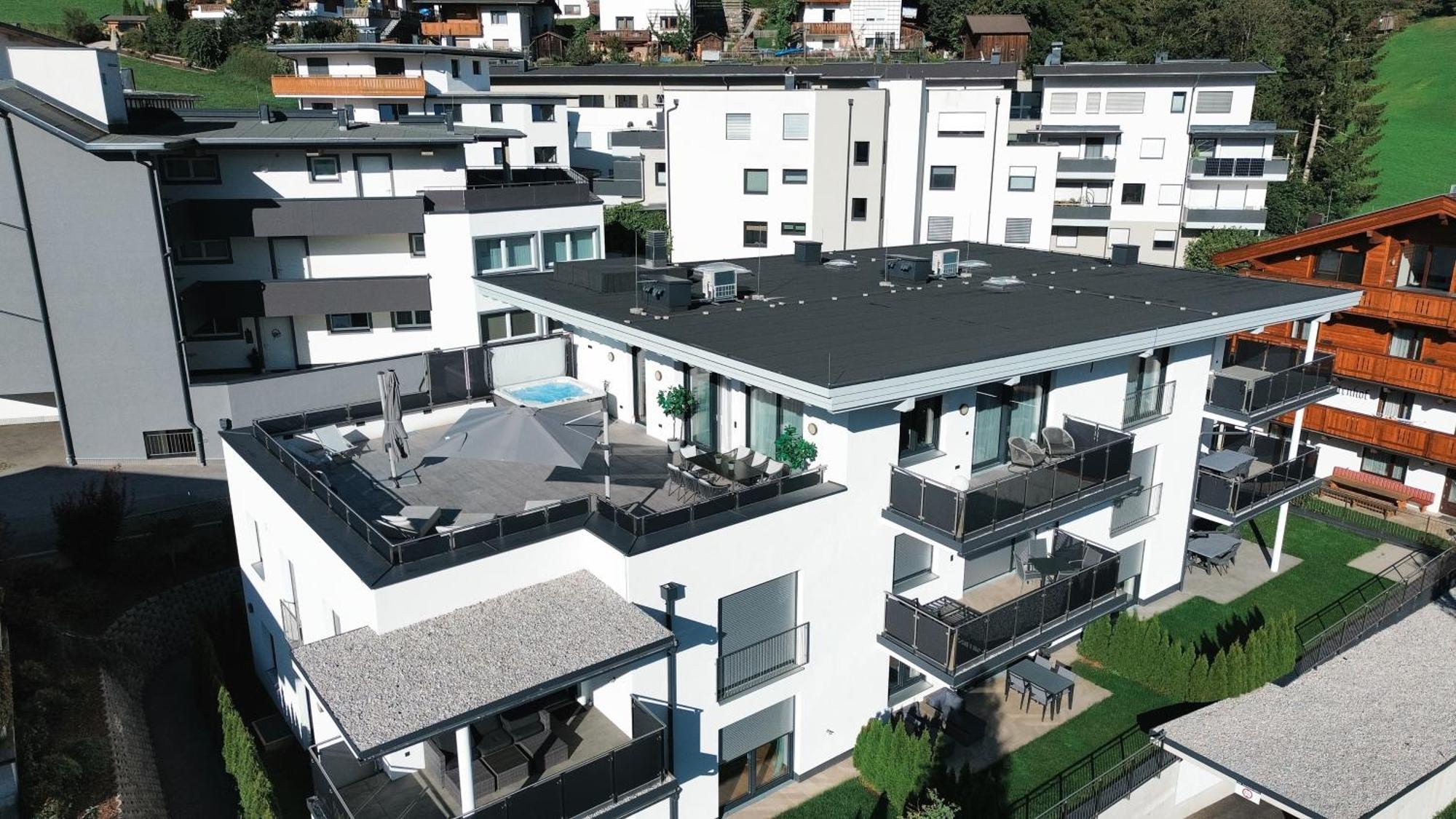Zweite Heimat - Garden & Underground Parking Space By Alpenluxus Appartements Fügen Екстериор снимка